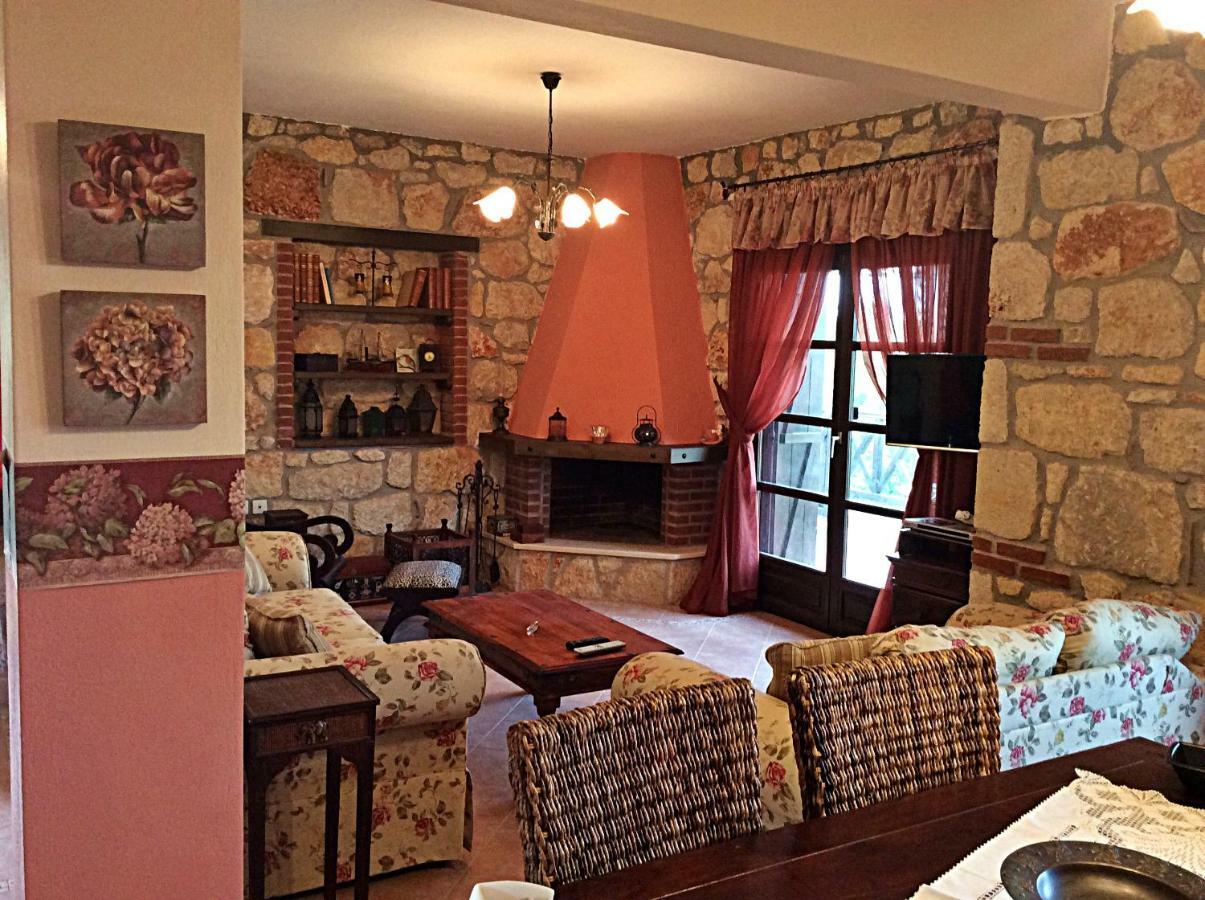 Stone Villa Rokosini Вурвуру Экстерьер фото